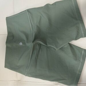 Palm Court Lululemon Align Short 6”